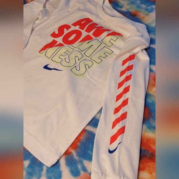 Nike | NWOT Boy's 4T White Long Sleeve Shirt - Picture 2 of 4